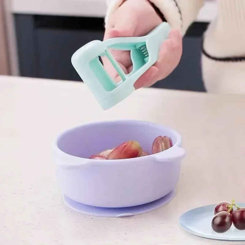 Grape And Cherry Tomato Slicer – Quick 4-Section Cutter - 𝖁𝖎𝖛𝖆𝖈𝖊