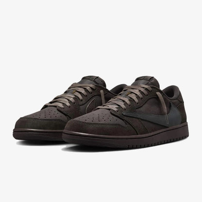 Low-Top Retro Basketball Sneakers for Men and Women